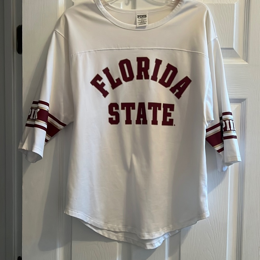 Comfy & cute Florida state university jersey!
